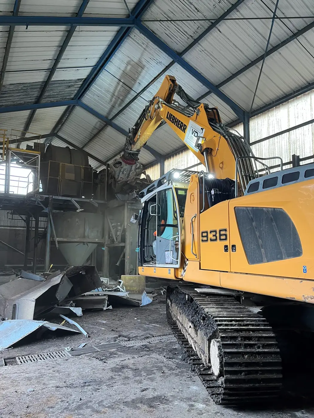 Chantier de démolition et de démantèlement mené par les équipes Voillaume